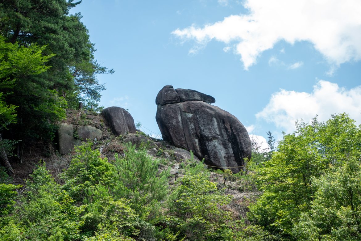うさぎ岩 | 自然・景観